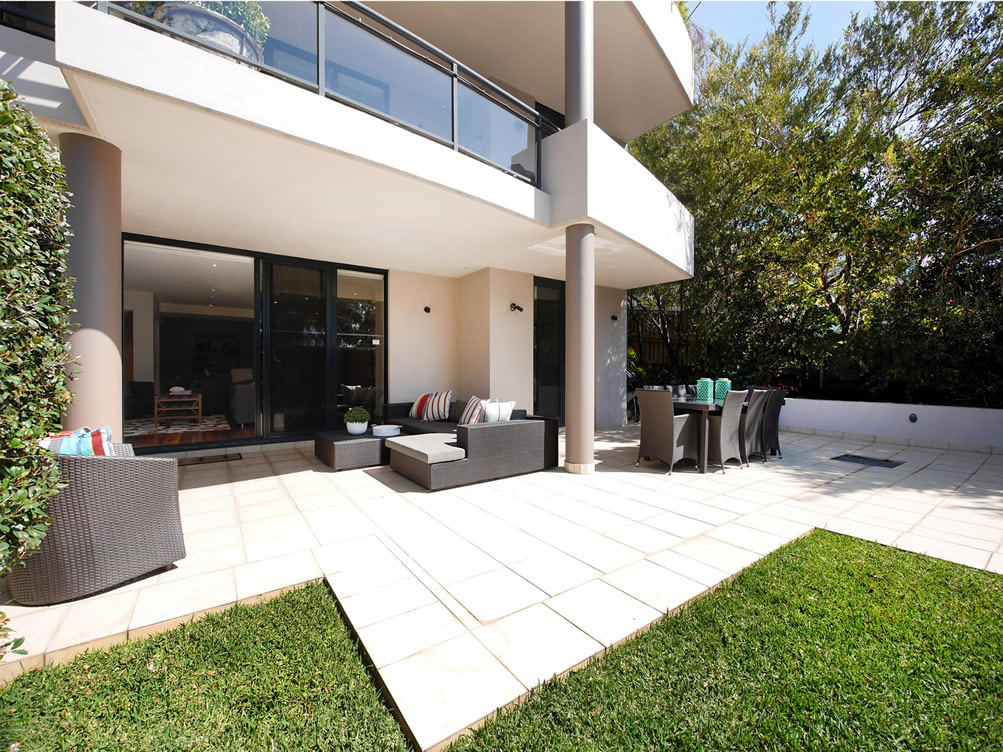 Home Buyer in Bundarra Bellevue Hill, Sydney - Courtyard