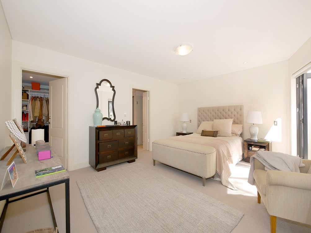 Home Buyer in Bundarra Bellevue Hill, Sydney - Master Bedroom