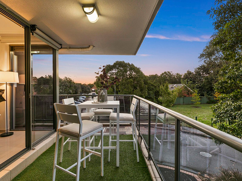 Home Buyer in Henderson Alexandria, Sydney - Main